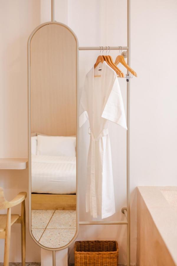The Elements Boutique House Hotel Phuket Exterior photo